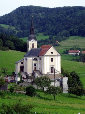 cerkev1.jpg