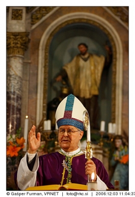 gfnx1d8282.jpg